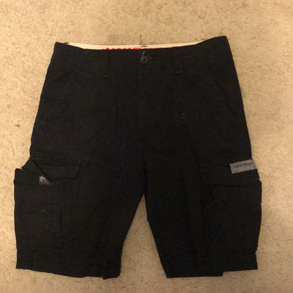 Men’s black Cargo shorts
